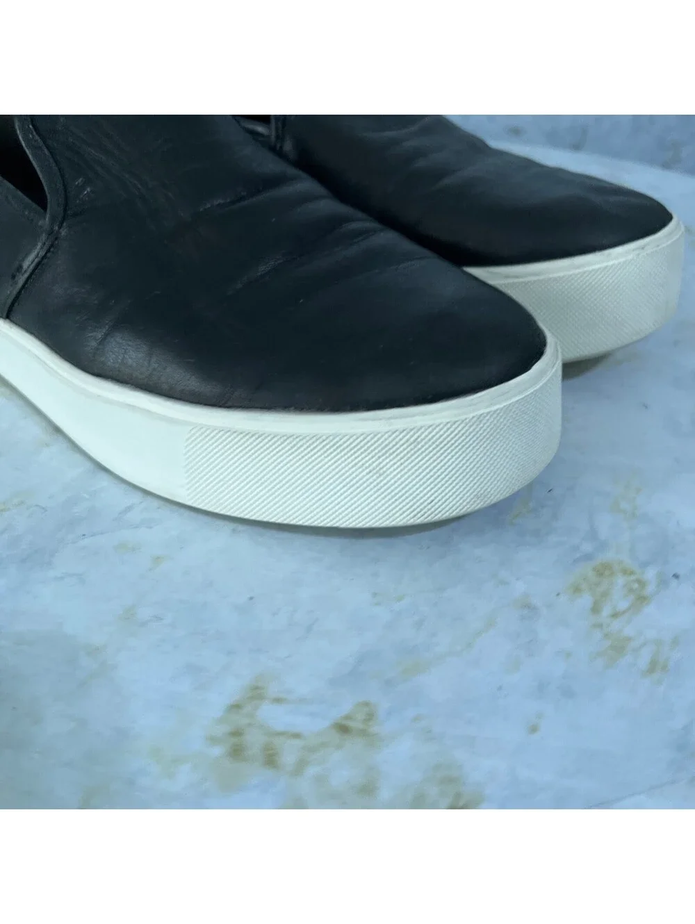 Vince Warren Women's Size 10M Shoes Black White Leather Comfort Fashion Sneakers